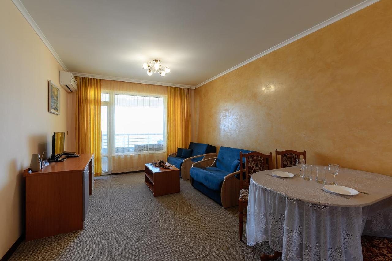 Evridika Apartment *
